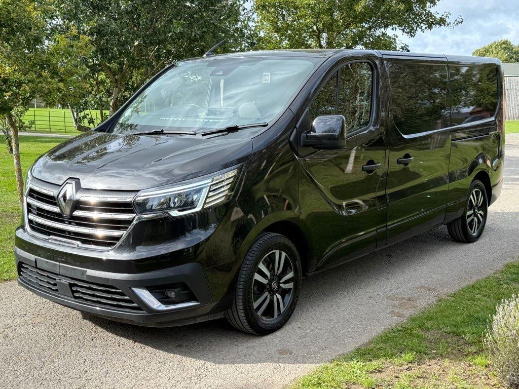 Pre-owned campervan conversion - Black Renault Trafic