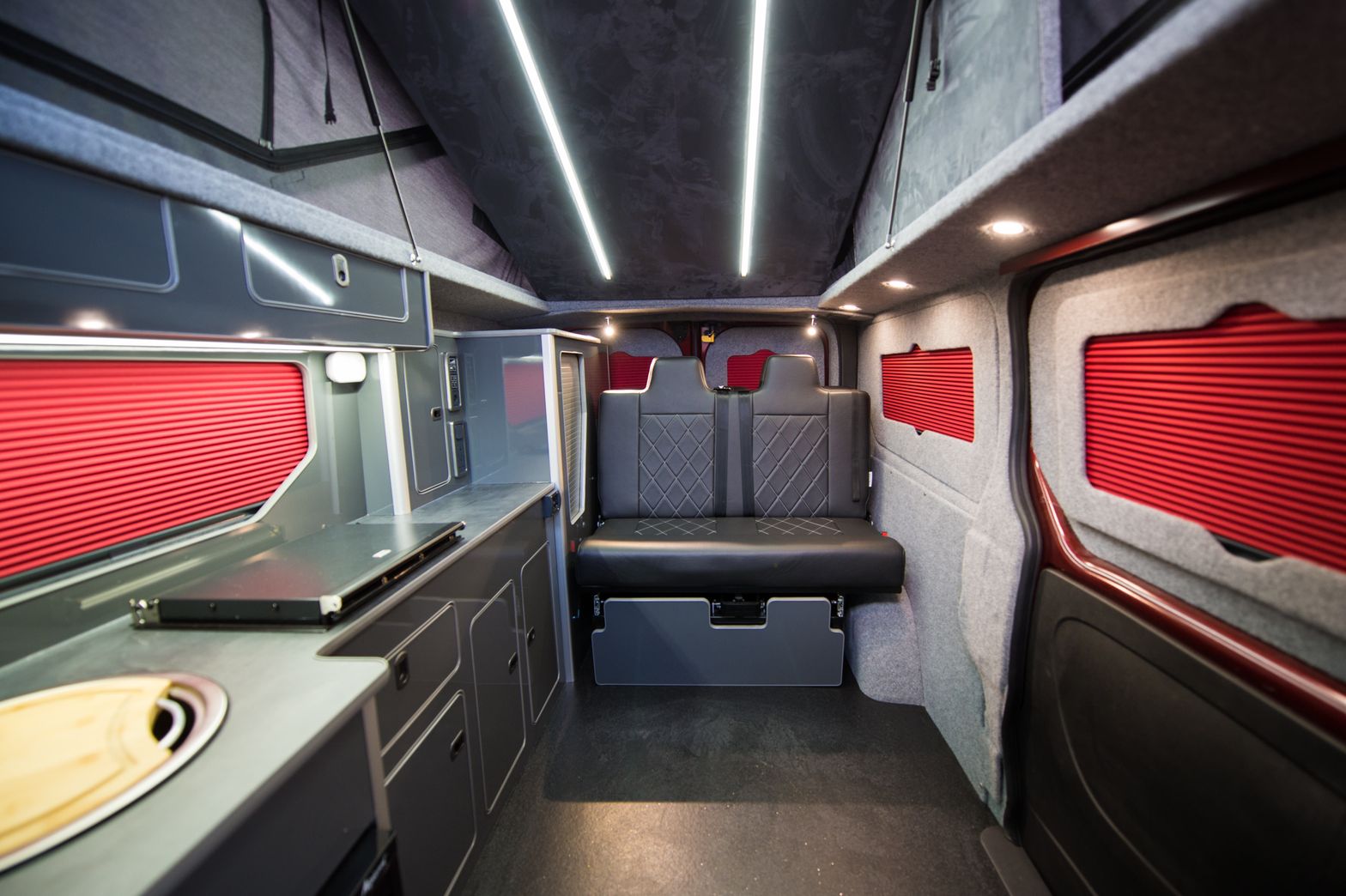 2025 Eryri Adventurer Renault Trafic Extra LWB 4 Berth Campervan - Image 1